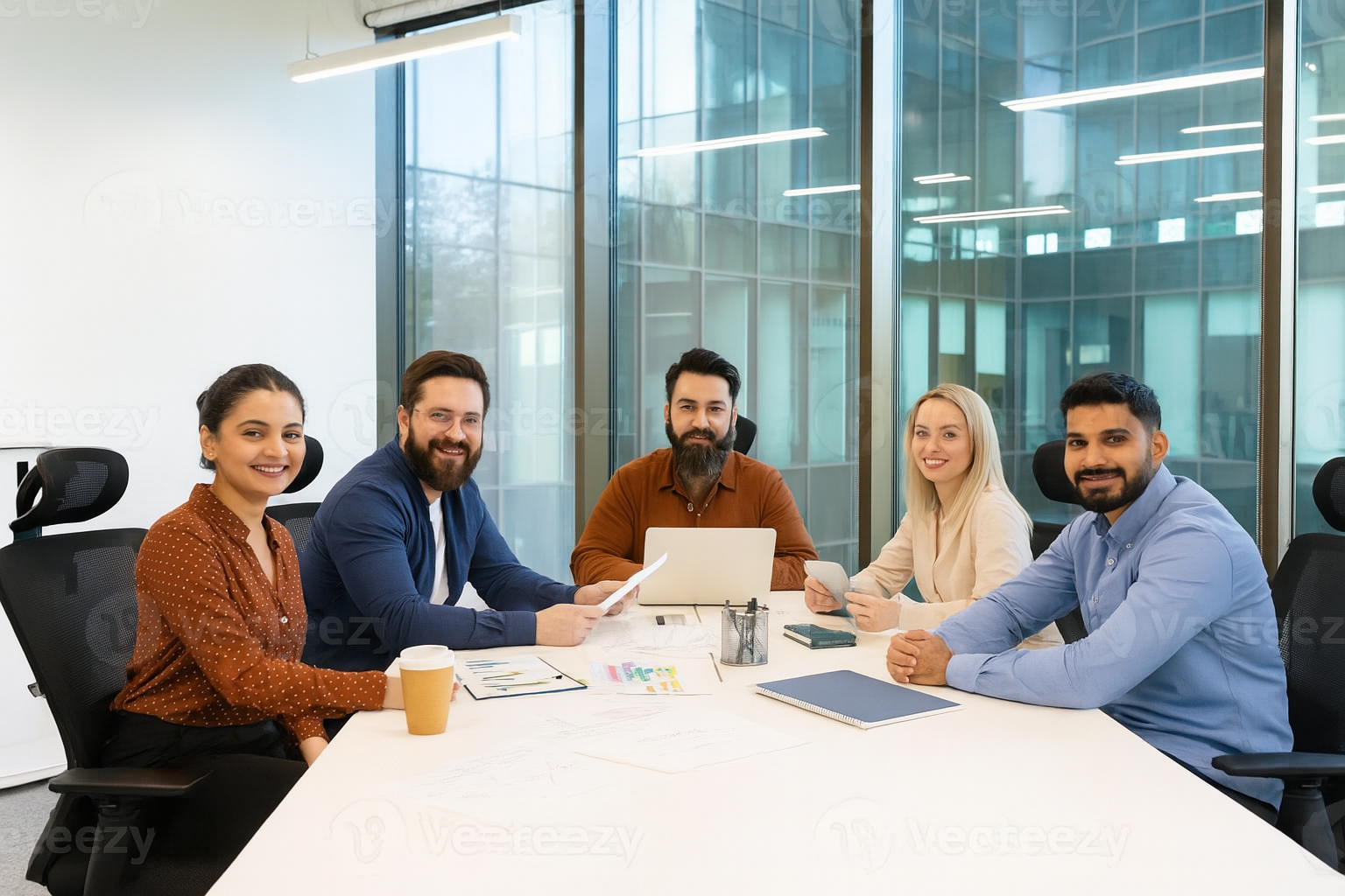 Team of professionals discussing accounting services in London
